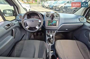 Минивэн Ford Tourneo Connect 2012 в 