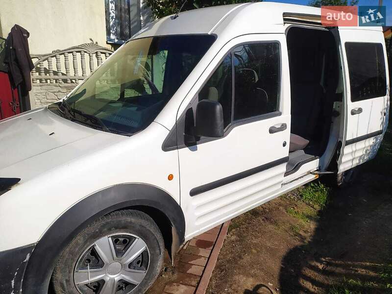 Минивэн Ford Tourneo Connect 2006 в Ровно