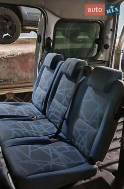 Минивэн Ford Tourneo Connect 2013 в 