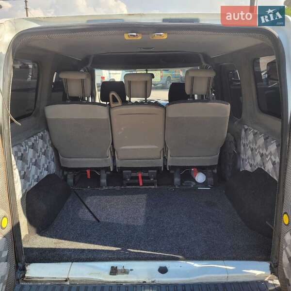 Минивэн Ford Tourneo Connect 2010 в Днепре