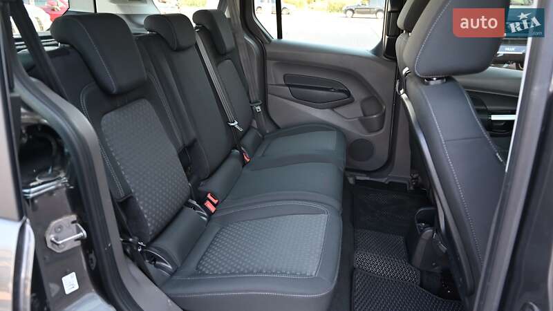 Минивэн Ford Tourneo Connect 2019 в Киеве