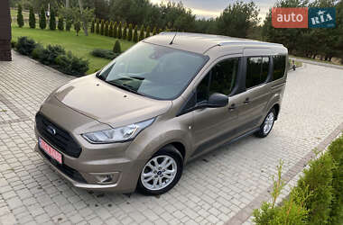 Минивэн Ford Tourneo Connect 2019 в 