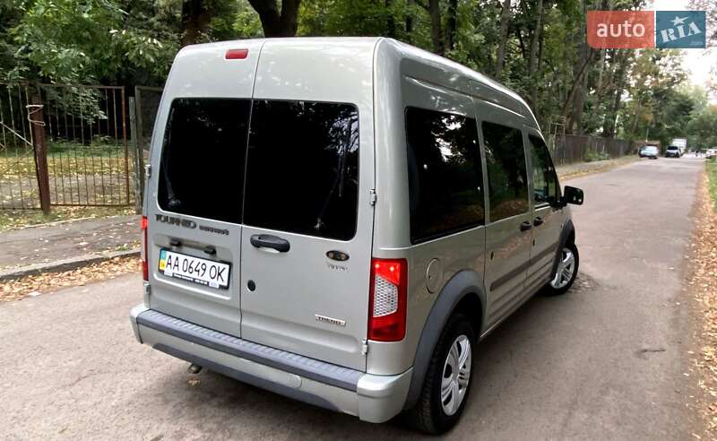 Мінівен Ford Tourneo Connect 2011 в Києві