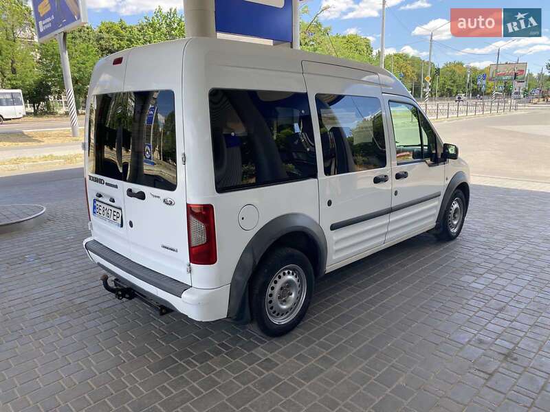 Минивэн Ford Tourneo Connect 2012 в Николаеве