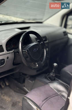 Минивэн Ford Tourneo Connect 2003 в 