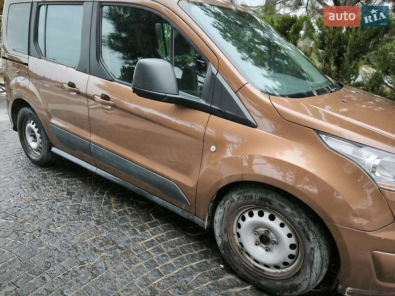 Мінівен Ford Tourneo Connect 2013 в Дніпрі