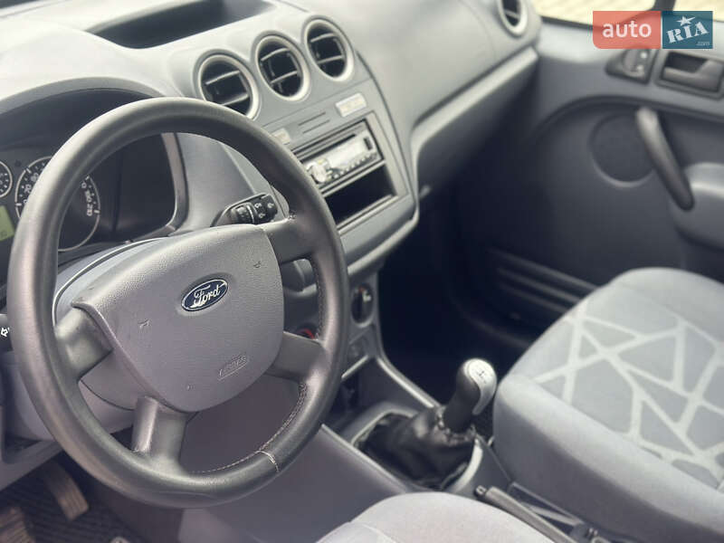 Мінівен Ford Tourneo Connect 2010 в Житомирі