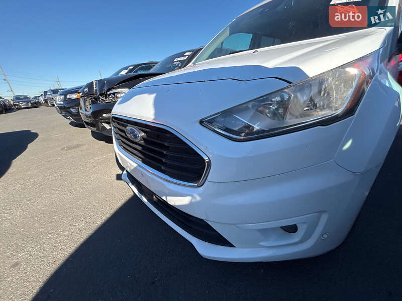 Минивэн Ford Tourneo Connect 2018 в Здолбунове