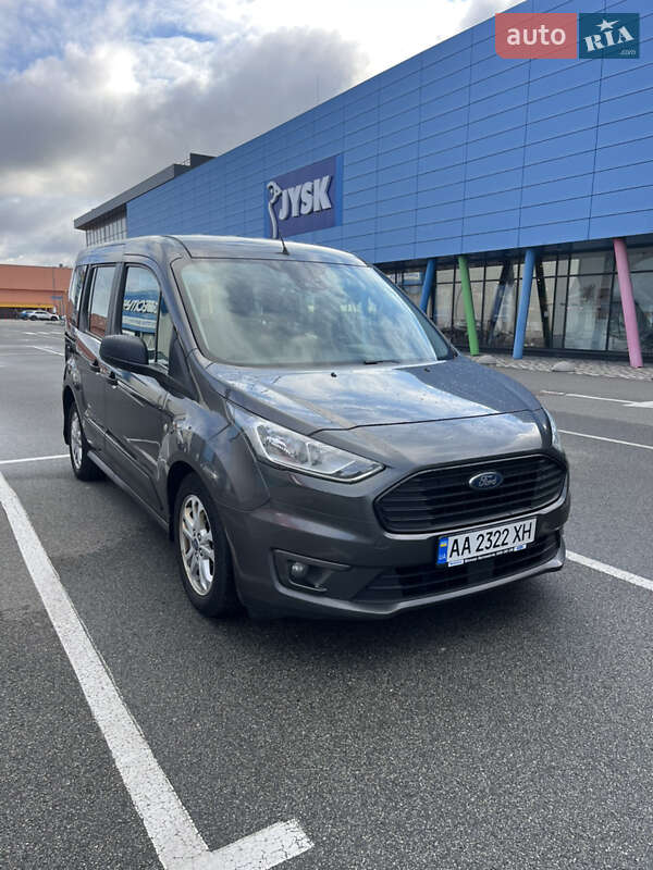 Минивэн Ford Tourneo Connect 2019 в Киеве фото 3 Минивэн Ford Tourneo Connect 2019 в Киеве