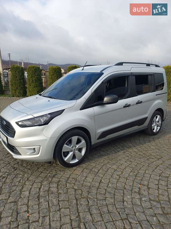 Мінівен Ford Tourneo Connect 2018 в Львові