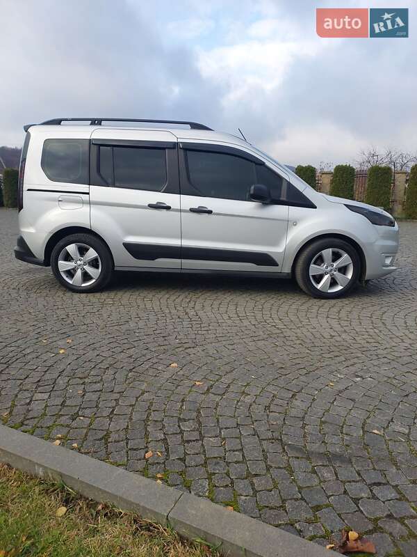 Мінівен Ford Tourneo Connect 2018 в Львові
