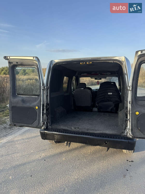 Мінівен Ford Tourneo Connect 2003 в Жовкві фото 8 Мінівен Ford Tourneo Connect 2003 в Жовкві