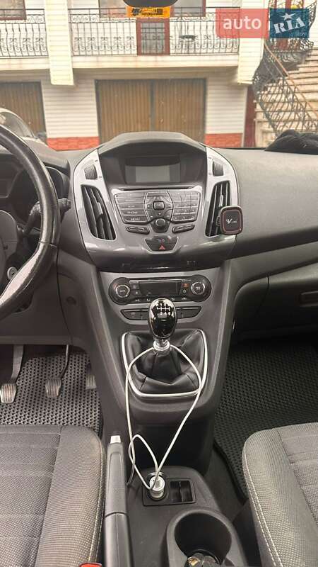 Мінівен Ford Tourneo Connect 2017 в Чернівцях фото 4 Мінівен Ford Tourneo Connect 2017 в Чернівцях