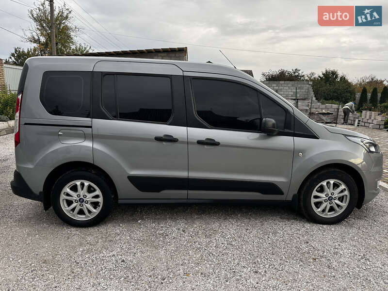 Мінівен Ford Tourneo Connect 2021 в Кам'янському фото 8 Мінівен Ford Tourneo Connect 2021 в Кам'янському