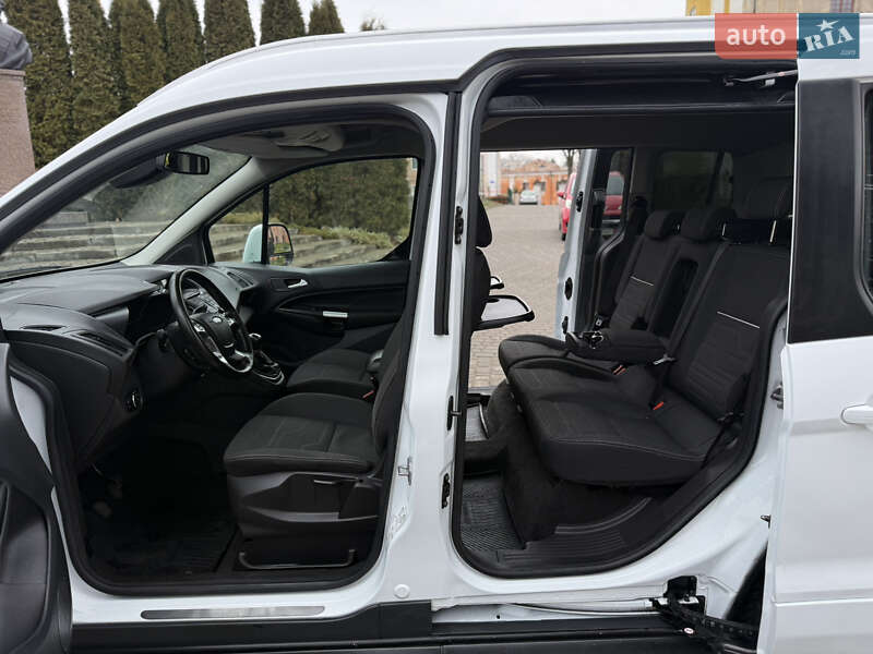 Мінівен Ford Tourneo Connect 2017 в Тернополі