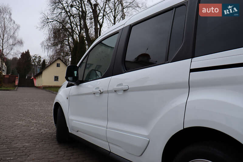 Мінівен Ford Tourneo Connect 2017 в Тернополі