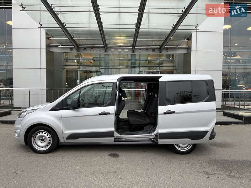 Минивэн Ford Tourneo Connect 2016 в Киеве фото 12 Минивэн Ford Tourneo Connect 2016 в Киеве