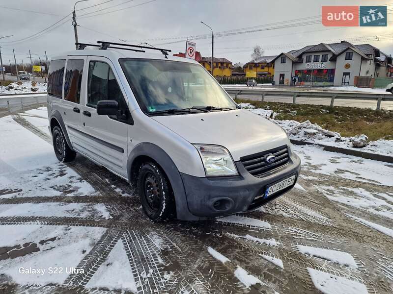 Мінівен Ford Tourneo Connect 2010 в Луцьку