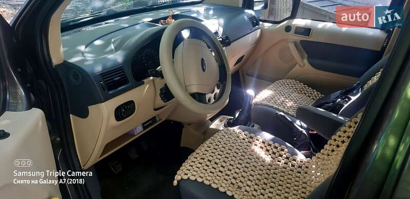 Ford Tourneo Connect 2007