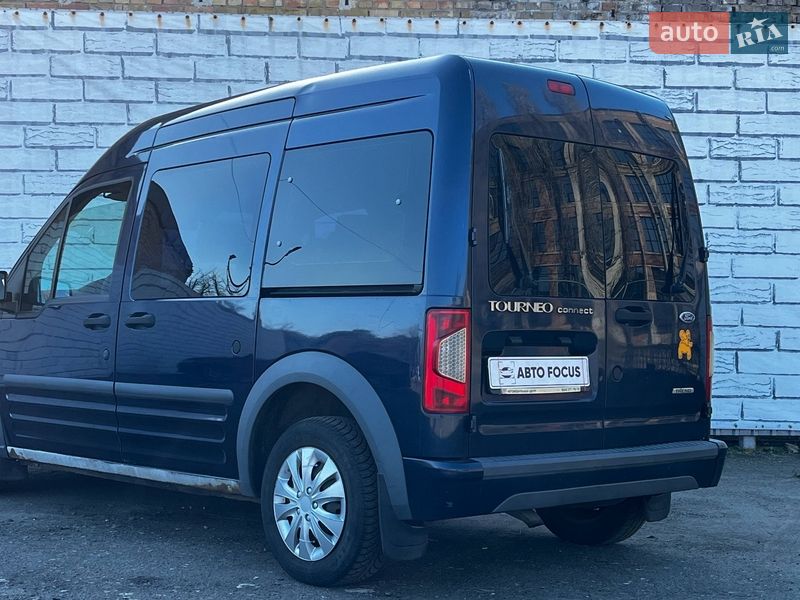 Минивэн Ford Tourneo Connect 2012 в Киеве фото 8 Минивэн Ford Tourneo Connect 2012 в Киеве