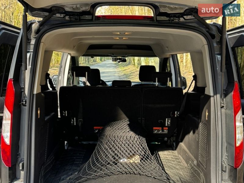 Минивэн Ford Tourneo Connect 2018 в Киеве