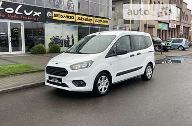 Ford Tourneo Courier 2019