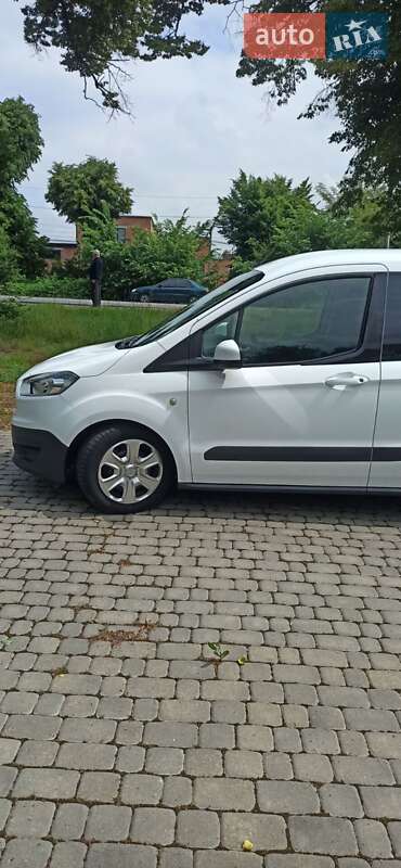 Микровэн Ford Tourneo Courier 2015 в Виннице