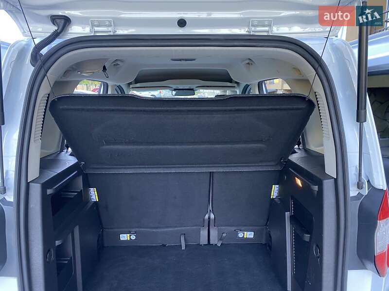 Минивэн Ford Tourneo Courier 2020 в Черновцах фото 8 Минивэн Ford Tourneo Courier 2020 в Черновцах