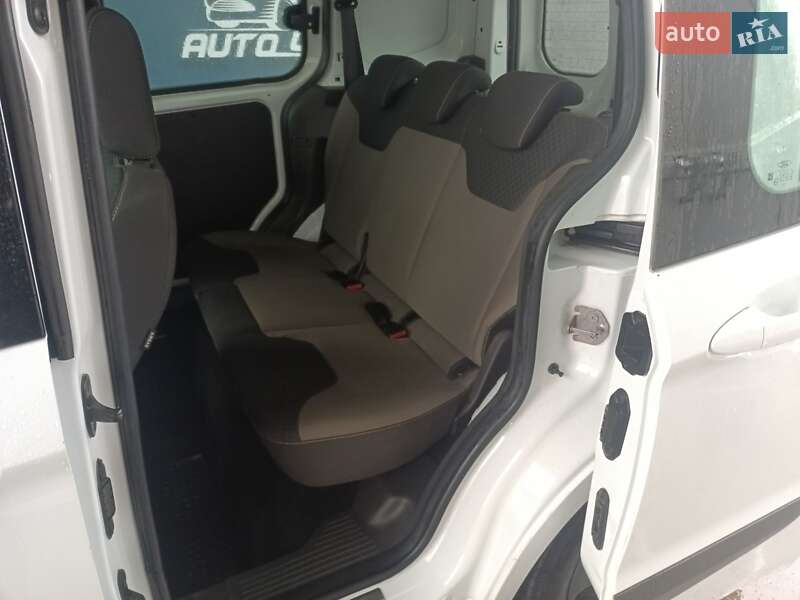 Микровэн Ford Tourneo Courier 2017 в Одессе