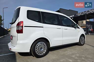Микровэн Ford Tourneo Courier 2016 в 