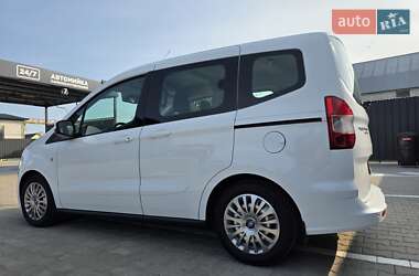 Микровэн Ford Tourneo Courier 2016 в 
