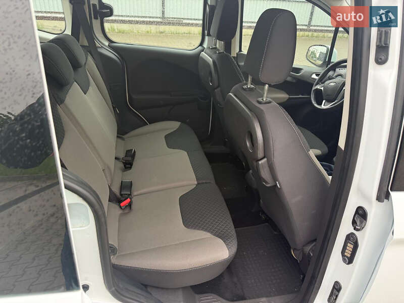 Микровэн Ford Tourneo Courier 2017 в Луцке
