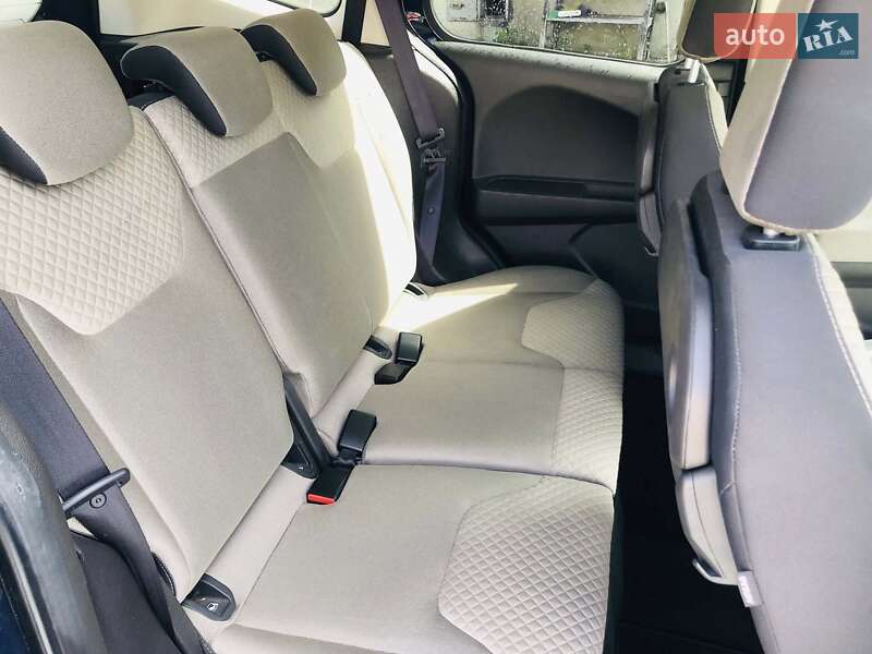 Минивэн Ford Tourneo Courier 2020 в Львове
