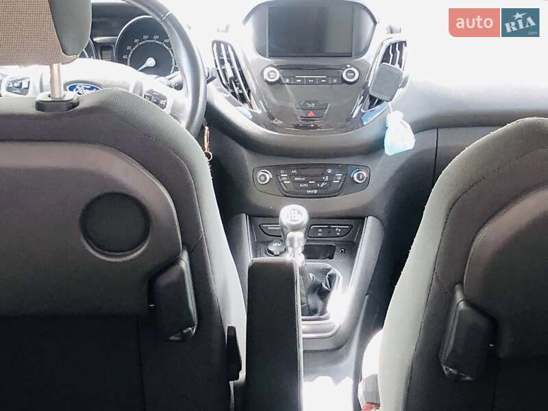 Минивэн Ford Tourneo Courier 2020 в Львове