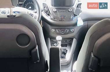 Минивэн Ford Tourneo Courier 2020 в 