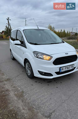 Ford Tourneo Courier 2017