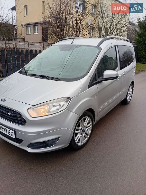 Микровэн Ford Tourneo Courier 2016 в Тернополе фото Микровэн Ford Tourneo Courier 2016 в Тернополе