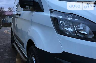 Грузопассажирский фургон Ford Tourneo Custom 2015 в 