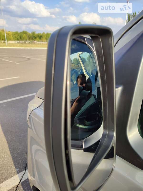 Мінівен Ford Tourneo Custom 2015 в Кривому Розі