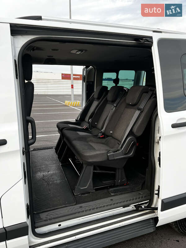 Мінівен Ford Tourneo Custom 2014 в Пустомитах
