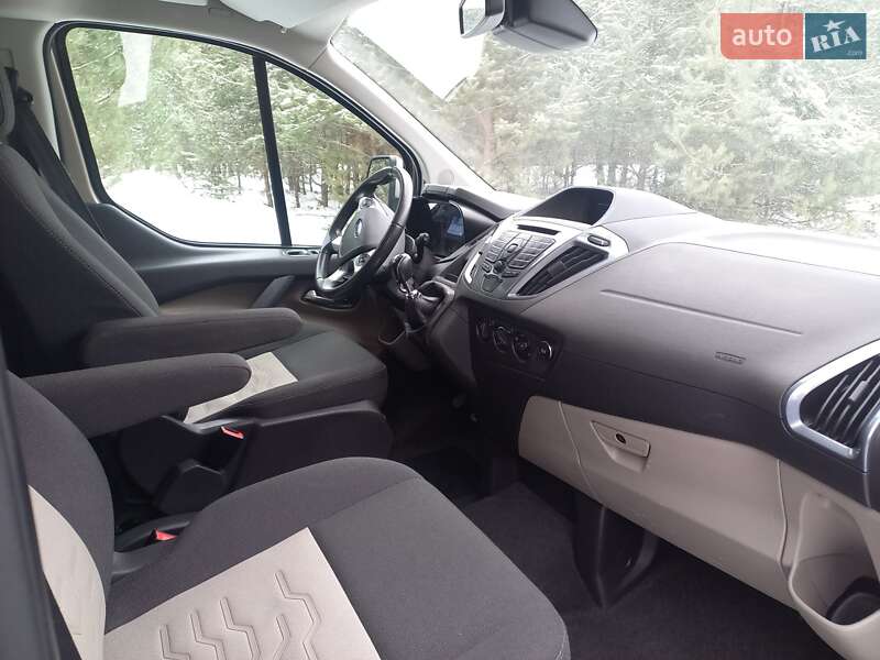 Минивэн Ford Tourneo Custom 2014 в Камне-Каширском