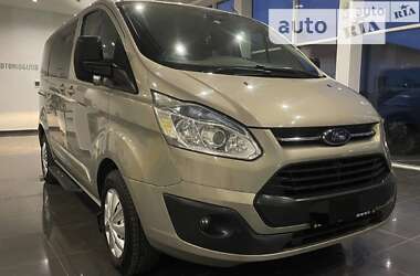 Ford Tourneo Custom 2013