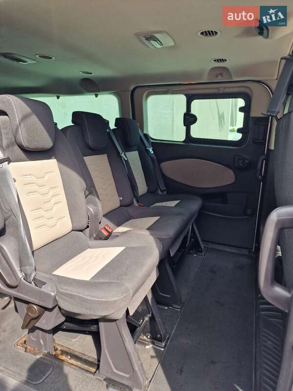 Минивэн Ford Tourneo Custom 2014 в Чорткове