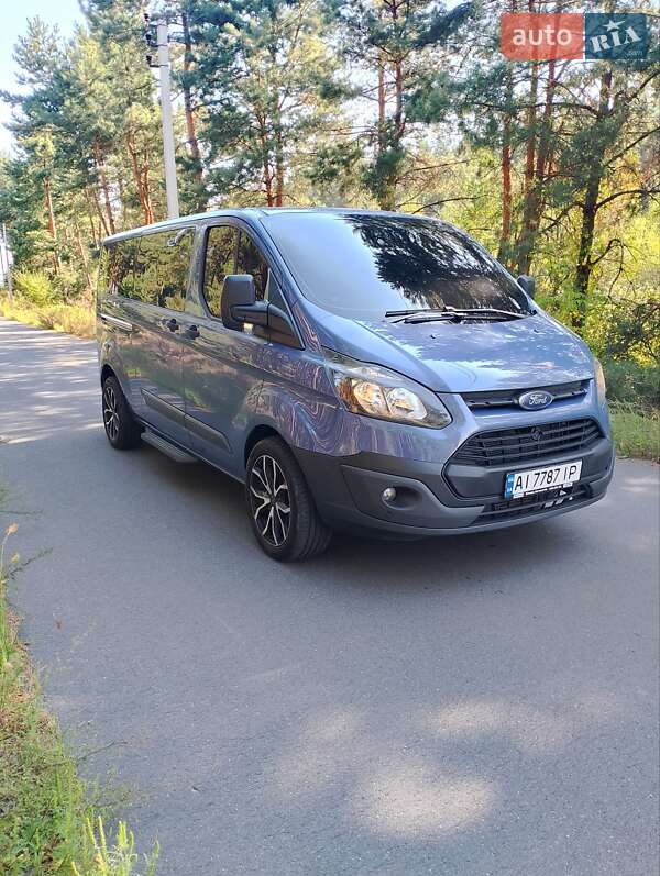 Минивэн Ford Tourneo Custom 2017 в Бородянке