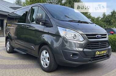 Ford Tourneo Custom 2015