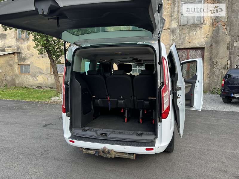 Мінівен Ford Tourneo Custom 2016 в Рівному