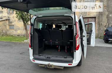 Минивэн Ford Tourneo Custom 2016 в 
