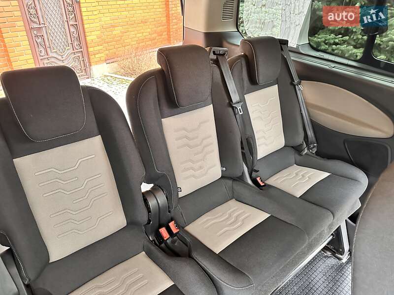 Мінівен Ford Tourneo Custom 2016 в Києві