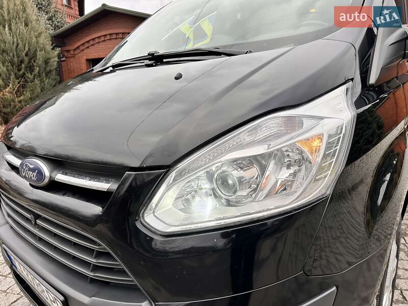 Мінівен Ford Tourneo Custom 2016 в Києві