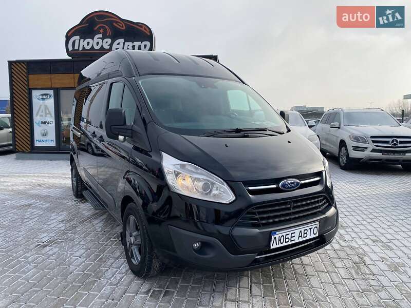 Мінівен Ford Tourneo Custom 2017 в 
